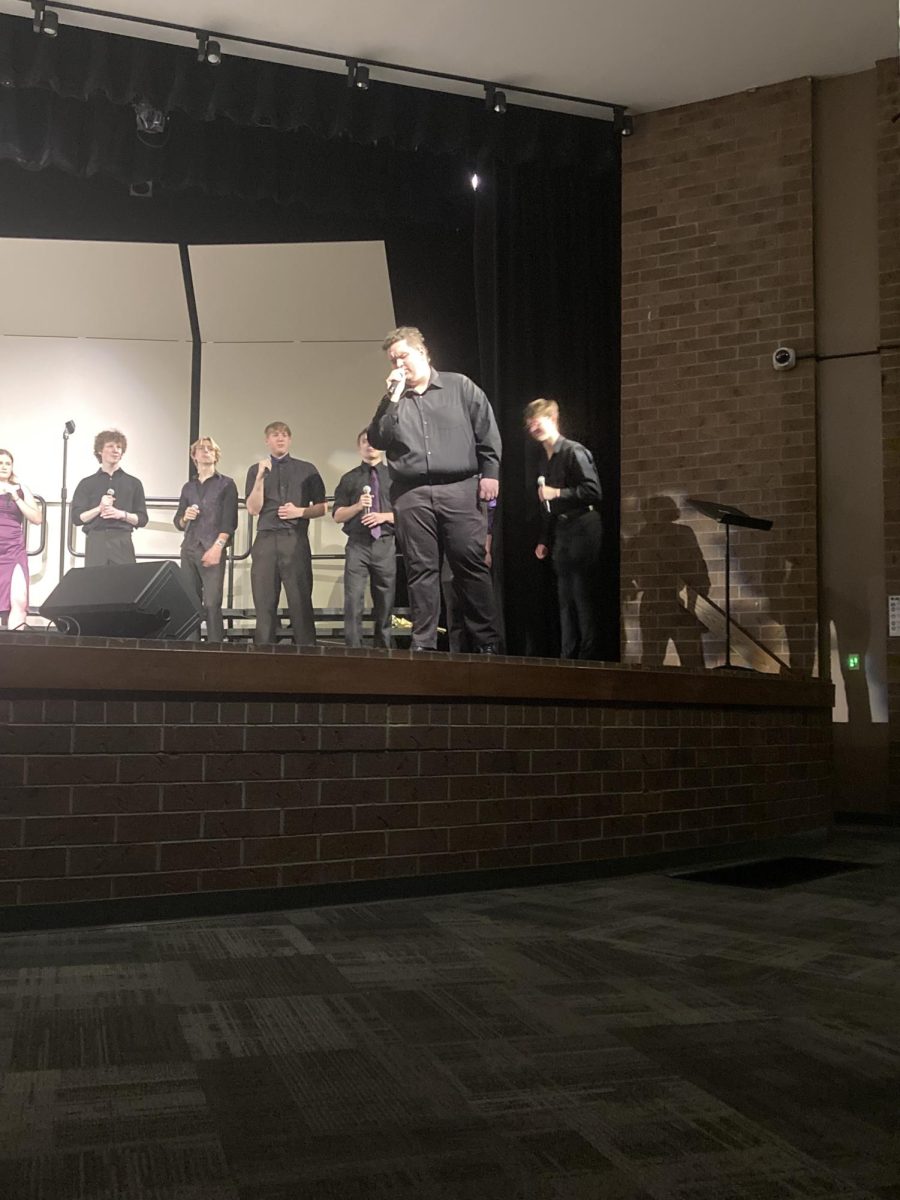 Tyler Eddington (12) sings his solo during Dont Lose Sight.